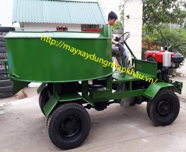 MÁY TRỘN BÊ TÔNG TỰ HÀNH 9 BAO,12 BAO