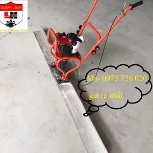 Máy đầm thước chạy xăng 4 mét