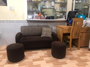 Thanh lý bộ ghế sofa băng dài 1m2 kèm gối và đôn sofa màu nâu